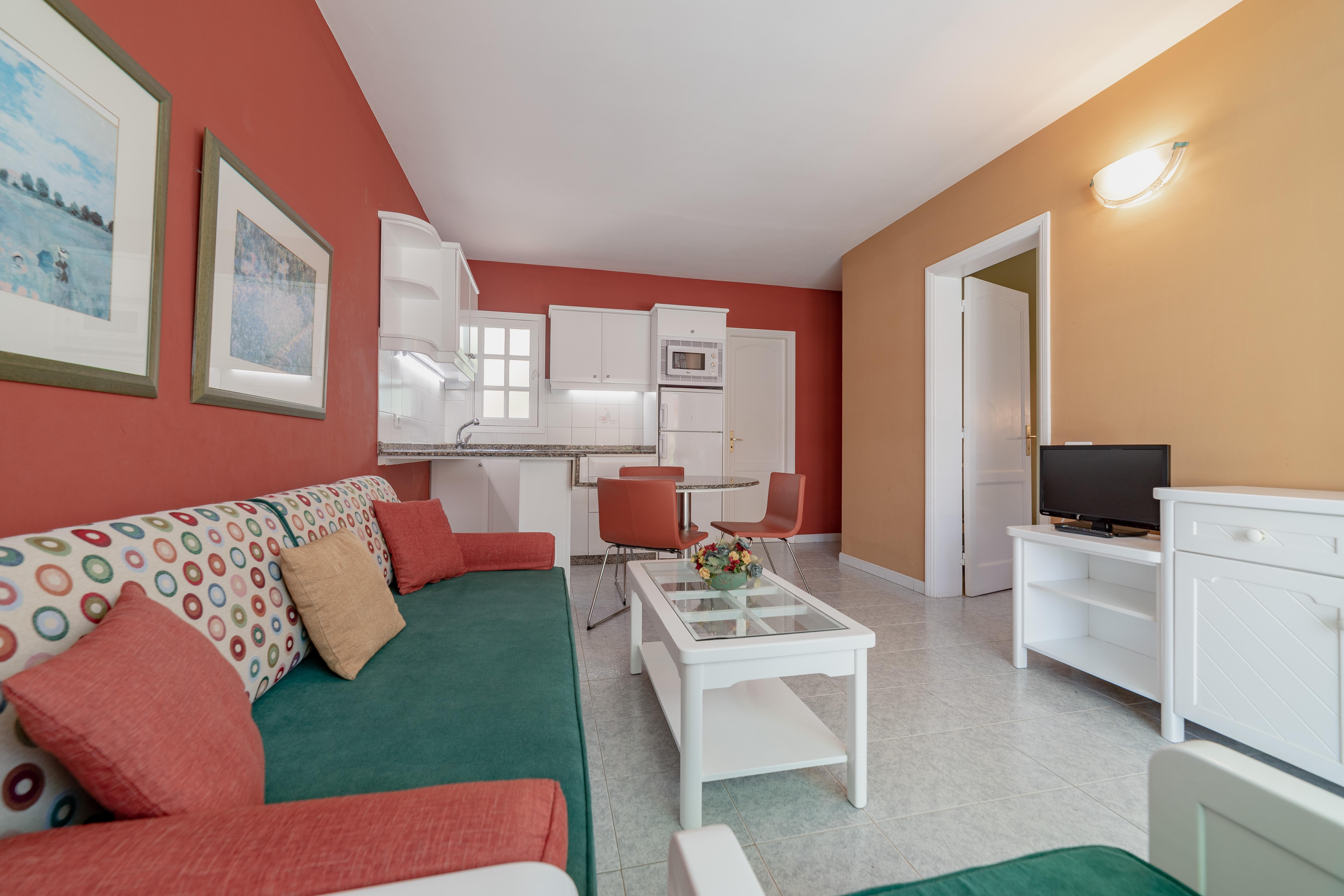 Apart-hotel Club Vista Serena 3*